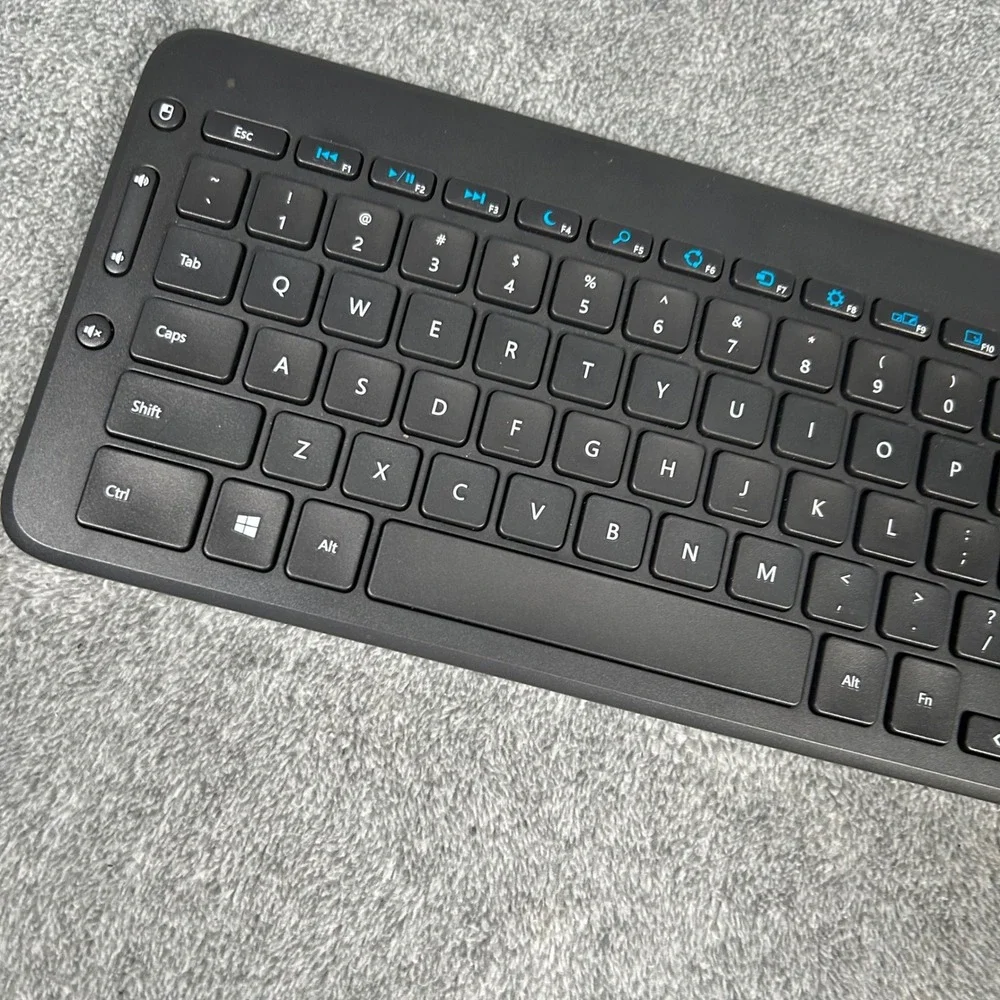 Microsoft All-in-One Media Keyboard Wireless N9Z-00001 Black Trackpad Tested